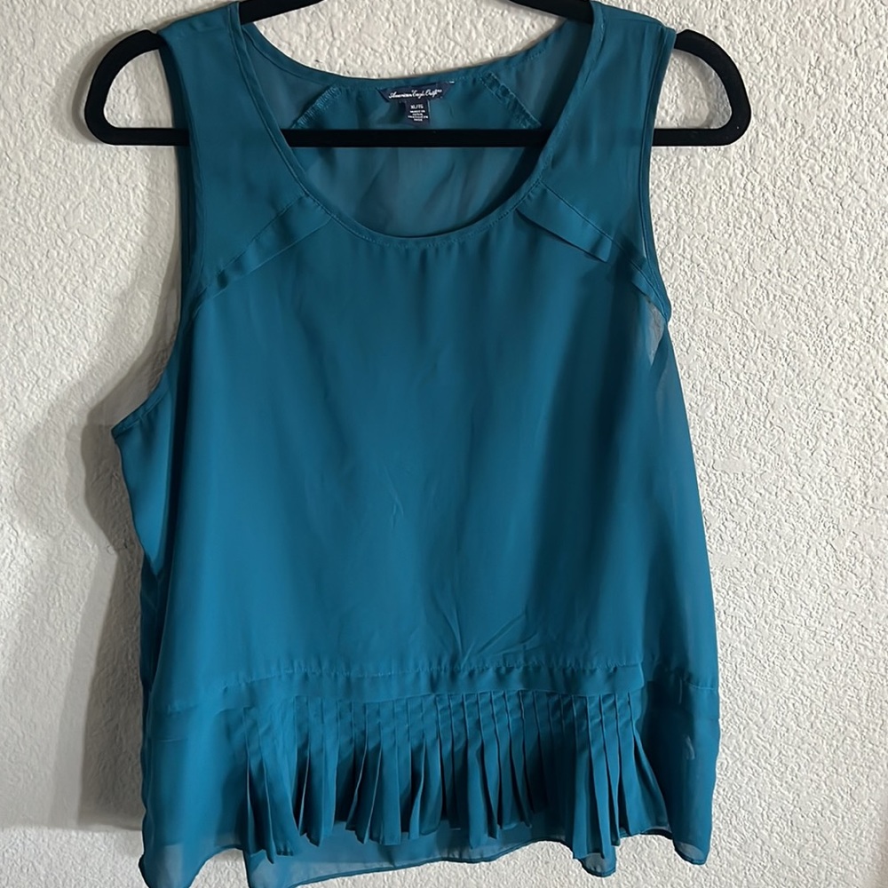 American Eagle sheer short sleeve top